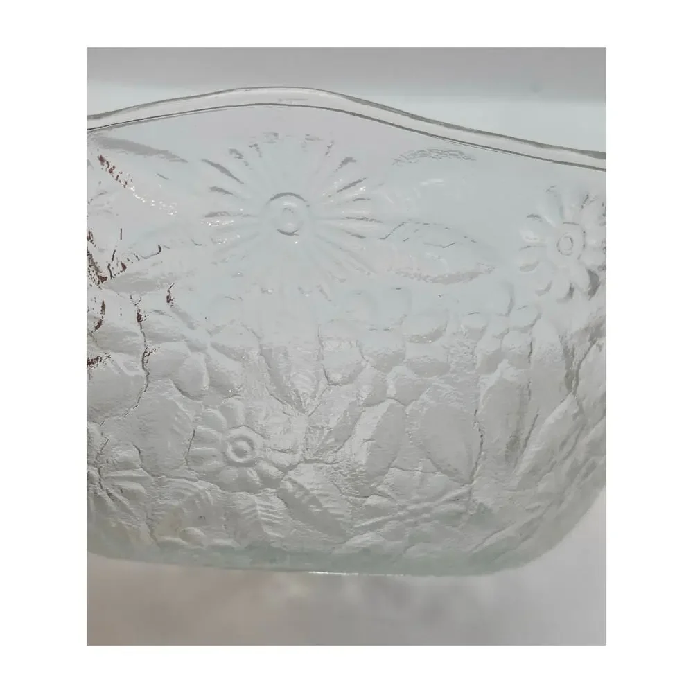 Vintage Indiana Pressed Glass Pineapple Floral Pattern (618) 7.5